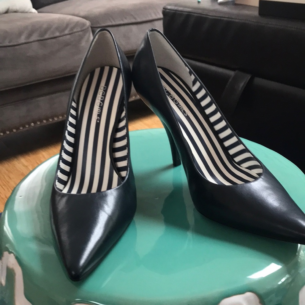 NWOT! Beautiful BCBGirls Navy Blue Heels!